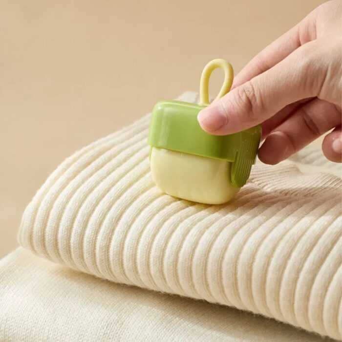 Washable Portable Hair & Dust Removal Roller for Pet Hair - Image 8