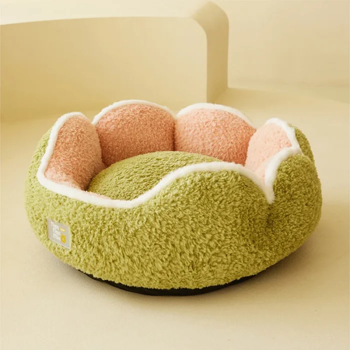 Semi Enclosed Warm Plush Pet Bed with Petal Design Circular Cat Pad Perfect Choice for Puppies Cats Cat Pad Supplies Dog Kennel - Image 3
